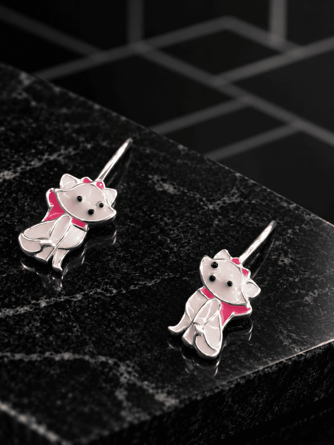 Gatito rosa joyería artesanal Yupana Sangolquí Ecuador