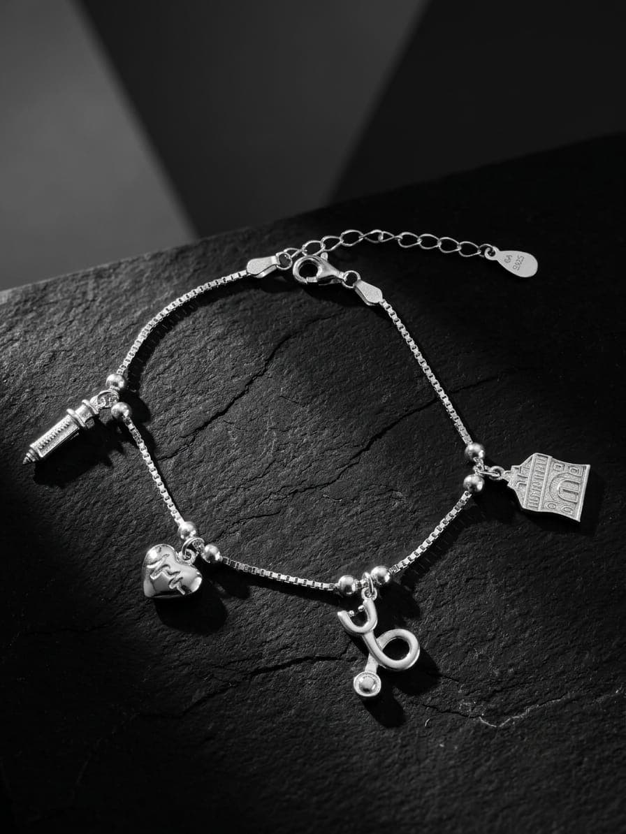Pulsera Doctor joyería artesanal Yupana Sangolquí Ecuador