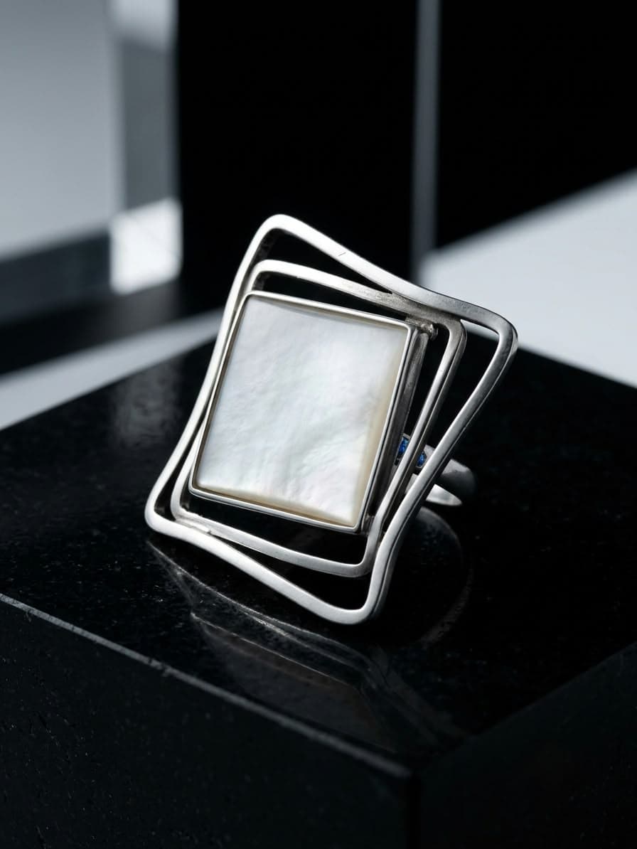 Anillo Concha de Nacar Grande joyería artesanal Yupana Sangolquí Ecuador