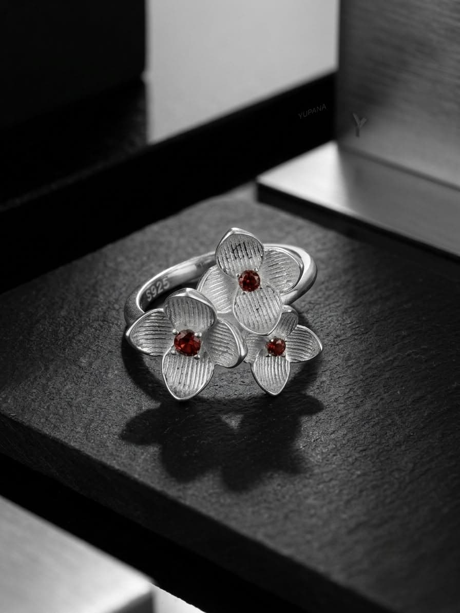 Anillo Flores joyería artesanal Yupana Sangolquí Ecuador