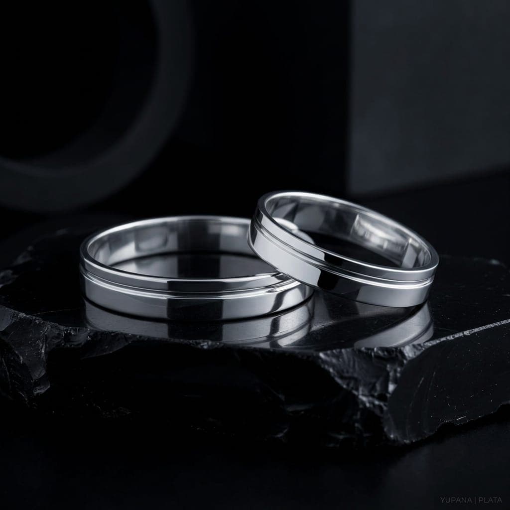 Aros de plata diseño lineal joyería artesanal Yupana Sangolquí Ecuador