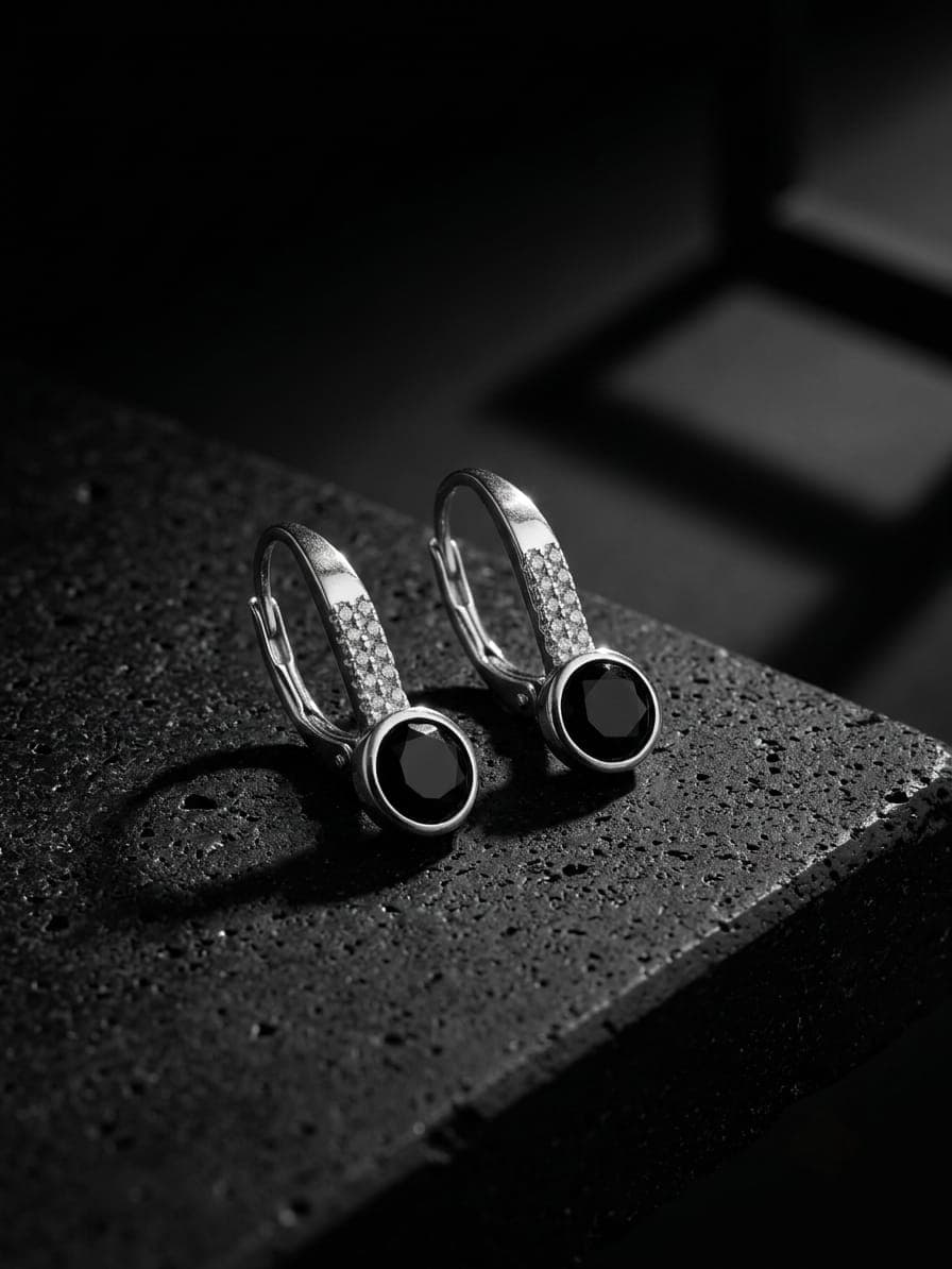 Aretes con asa joyería artesanal Yupana Sangolquí Ecuador