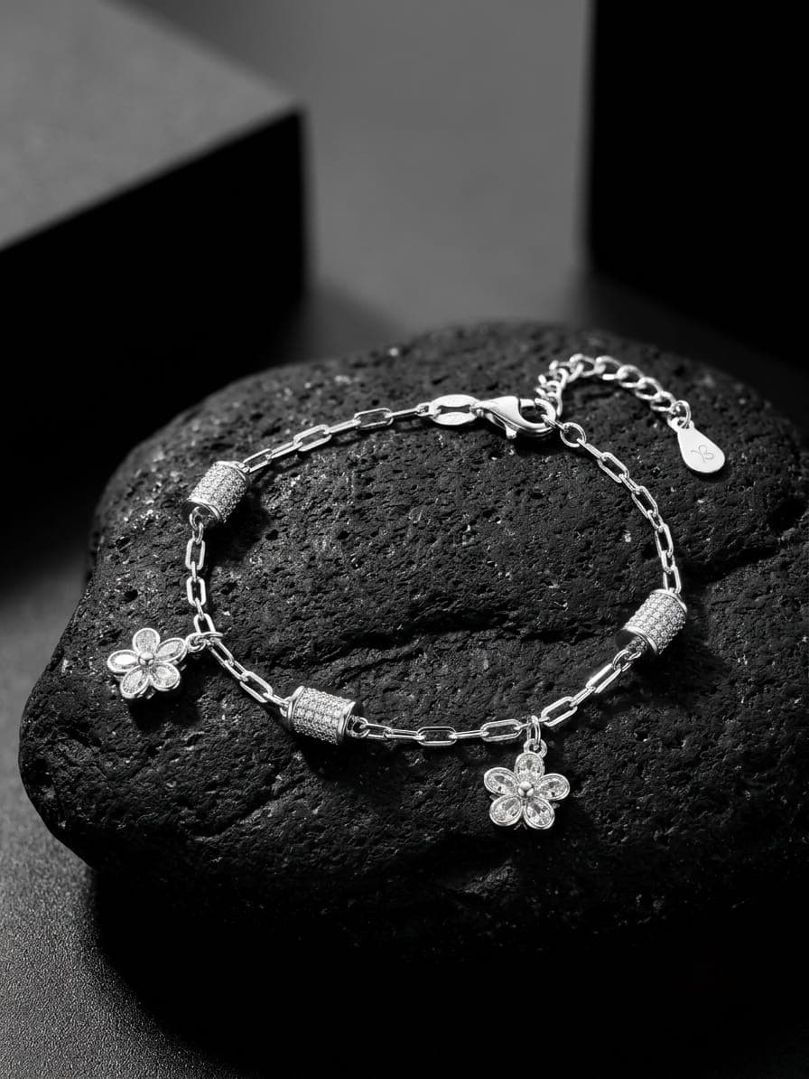 Pulsera Floral joyería artesanal Yupana Sangolquí Ecuador